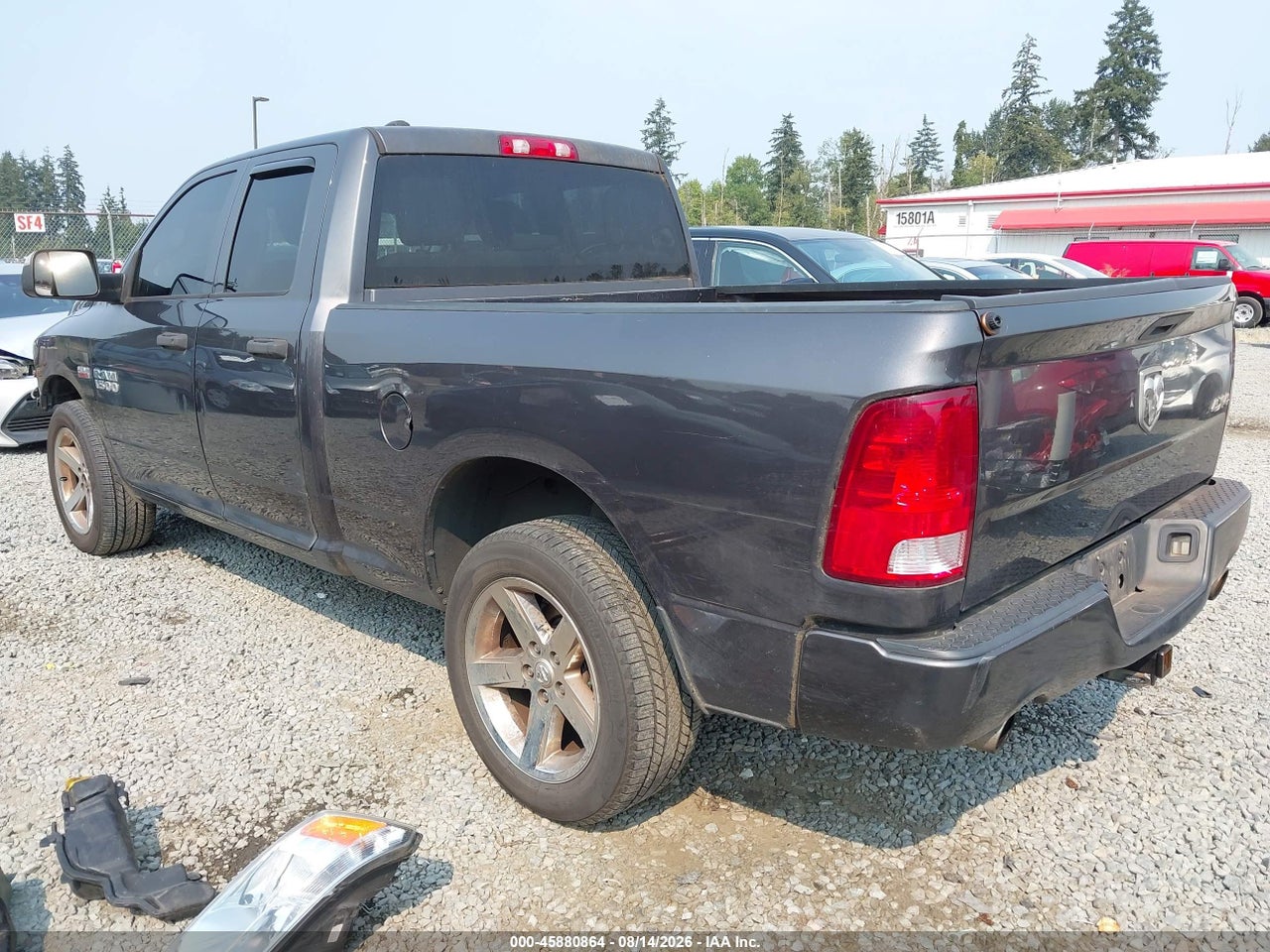 2017 RAM 1500 EXPRESS  4X4 6'4 BOX · 3/11