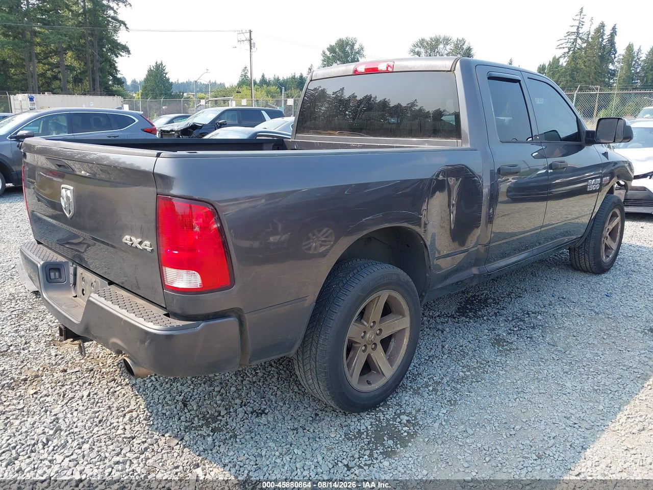 2017 RAM 1500 EXPRESS  4X4 6'4 BOX · 4/11