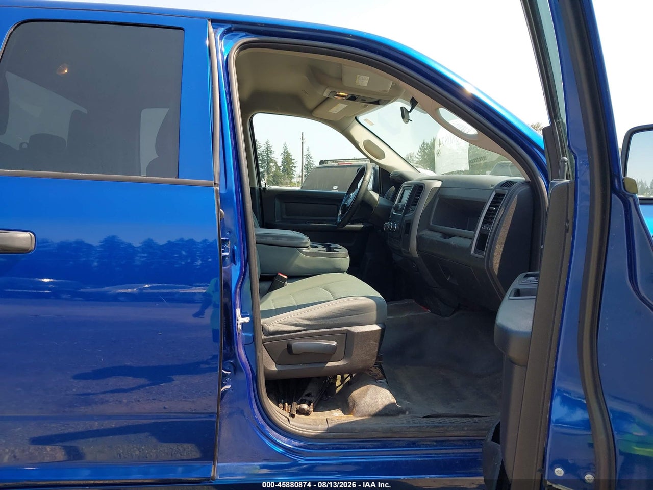 2017 RAM 1500 TRADESMAN  4X2 6'4 BOX · 5/11