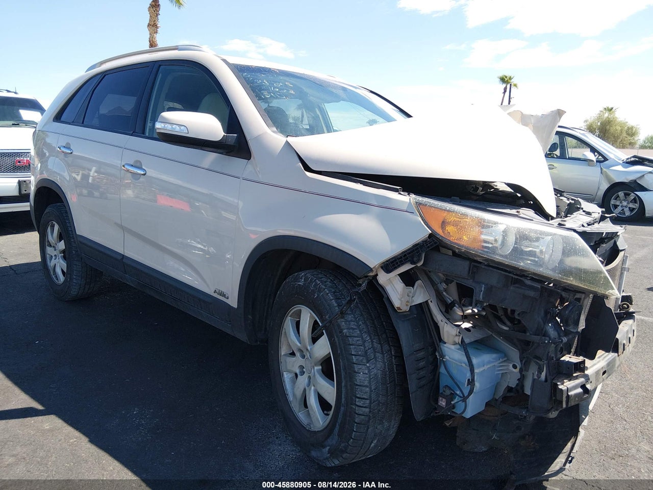 5XYKTCA14BG****** · 2011 KIA SORENTO LX