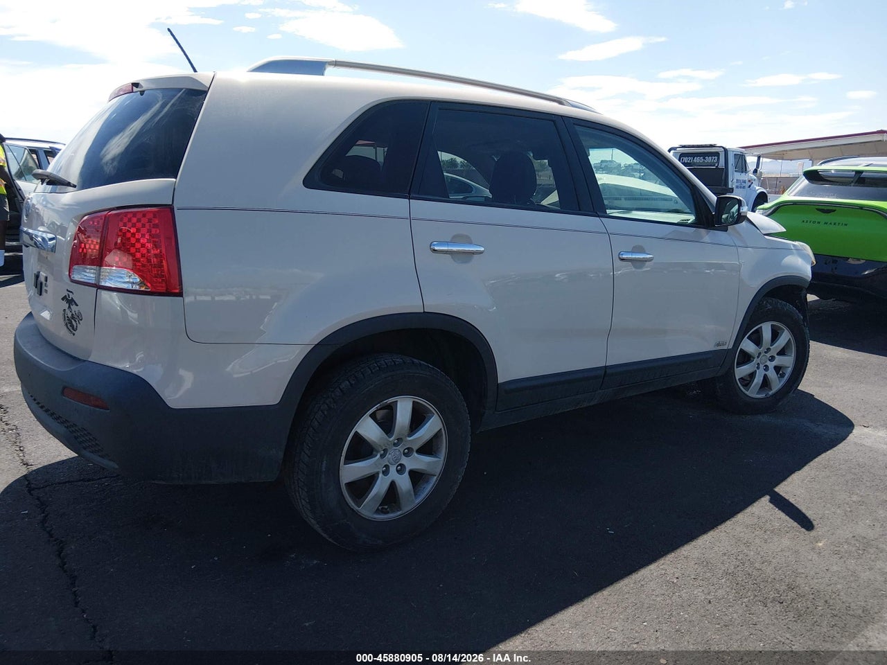 2011 KIA SORENTO LX · 4/11