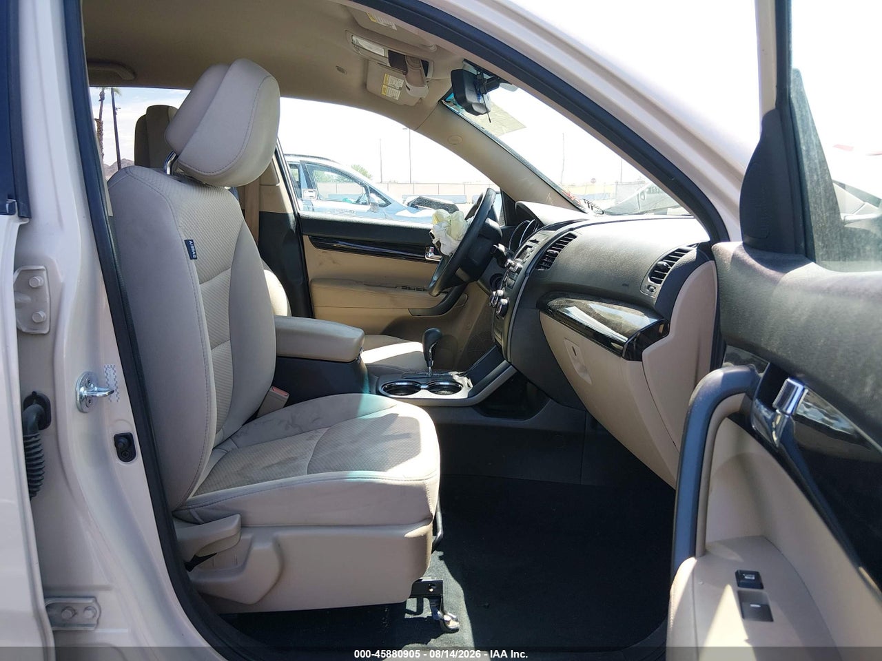2011 KIA SORENTO LX · 5/11