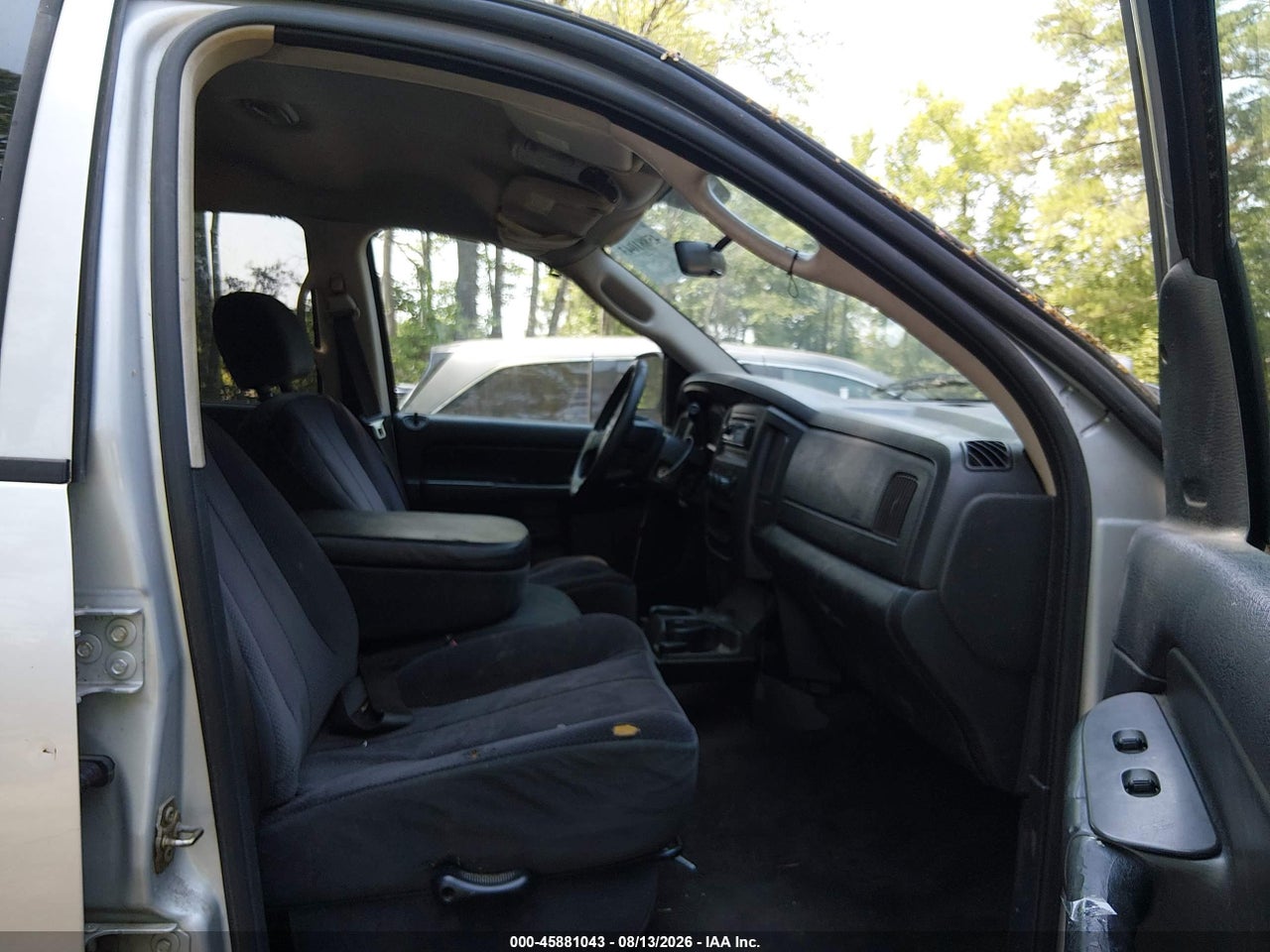 2005 DODGE RAM 1500 SLT/LARAMIE · 5/11