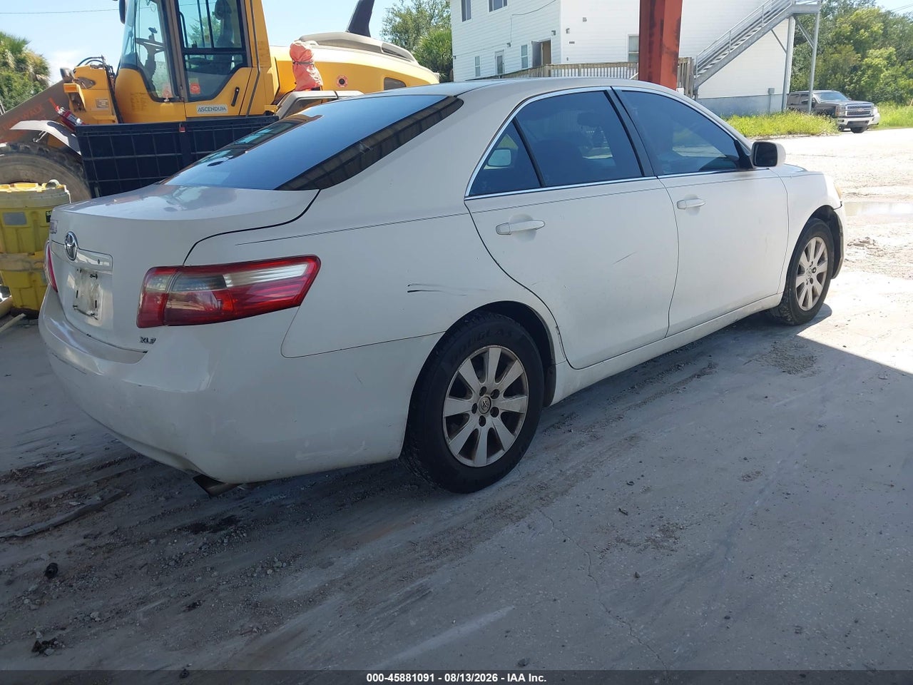 2007 TOYOTA CAMRY XLE V6 · 4/11