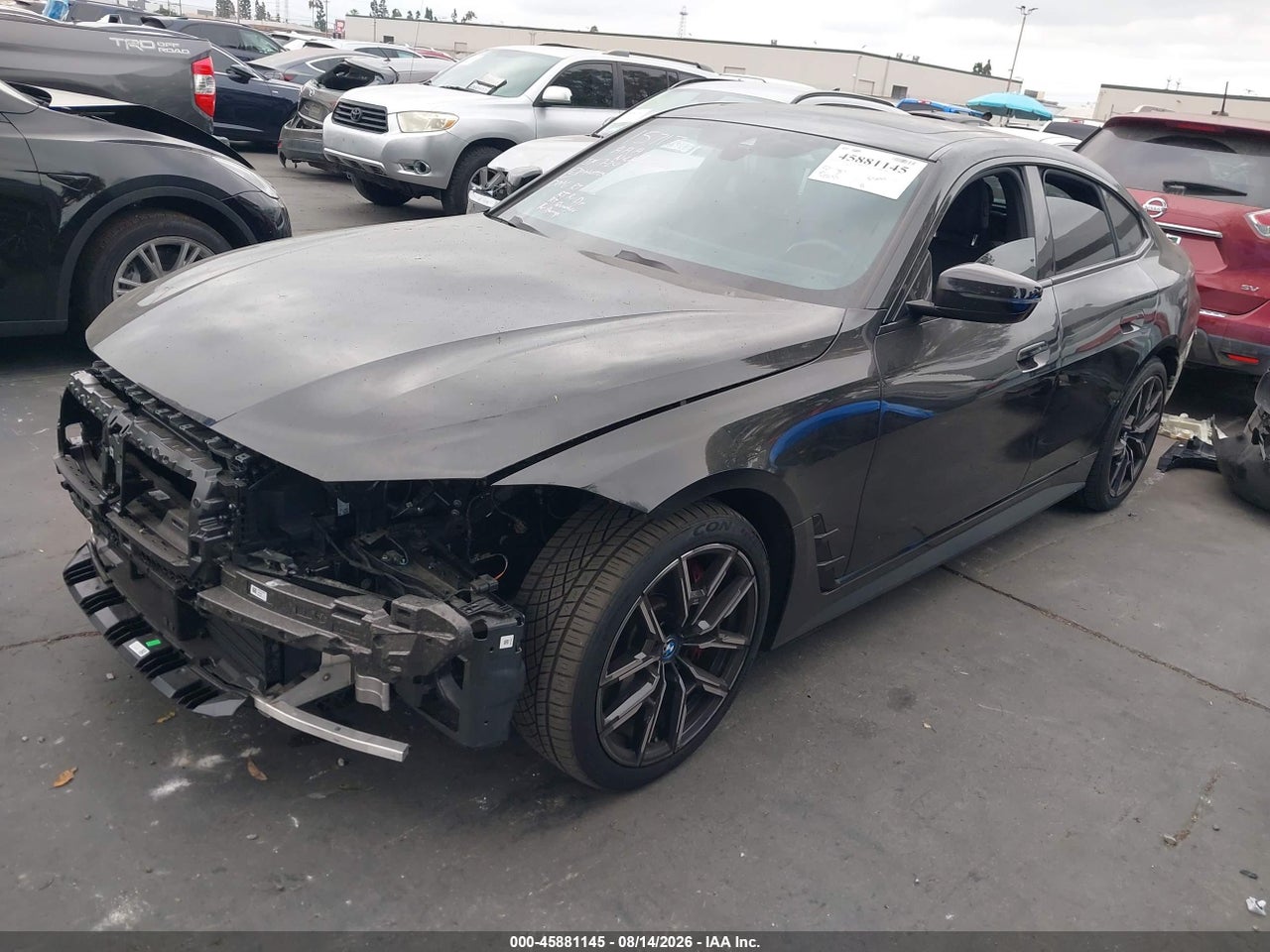 2023 BMW I4 EDRIVE40 · 2/11