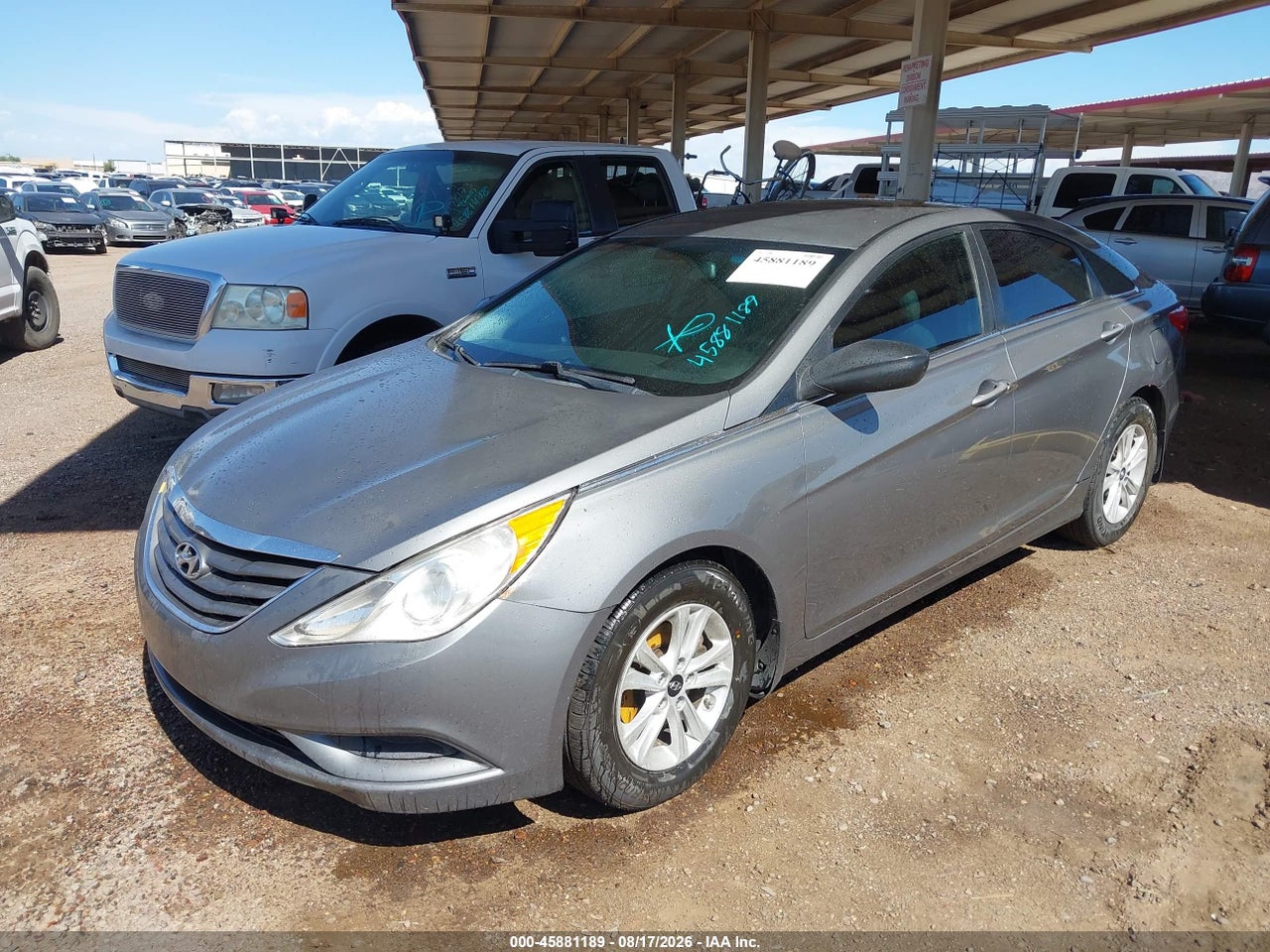 2013 HYUNDAI SONATA GLS · 2/11