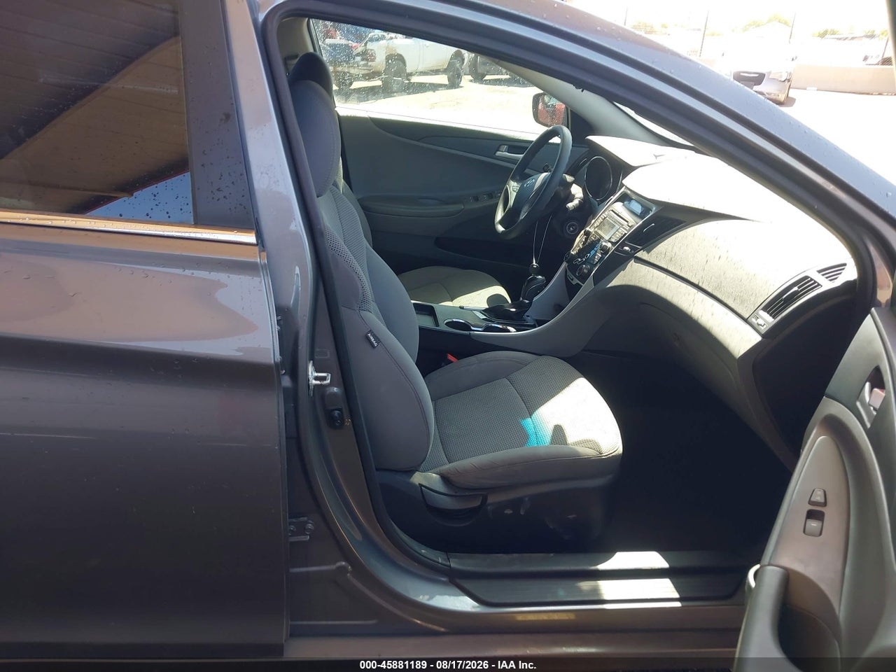 2013 HYUNDAI SONATA GLS · 5/11