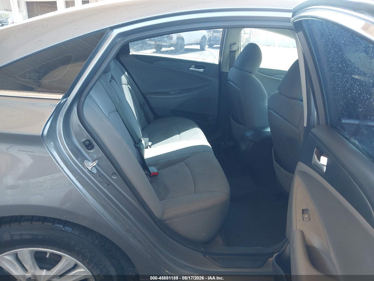 2013 HYUNDAI SONATA GLS · 8/11