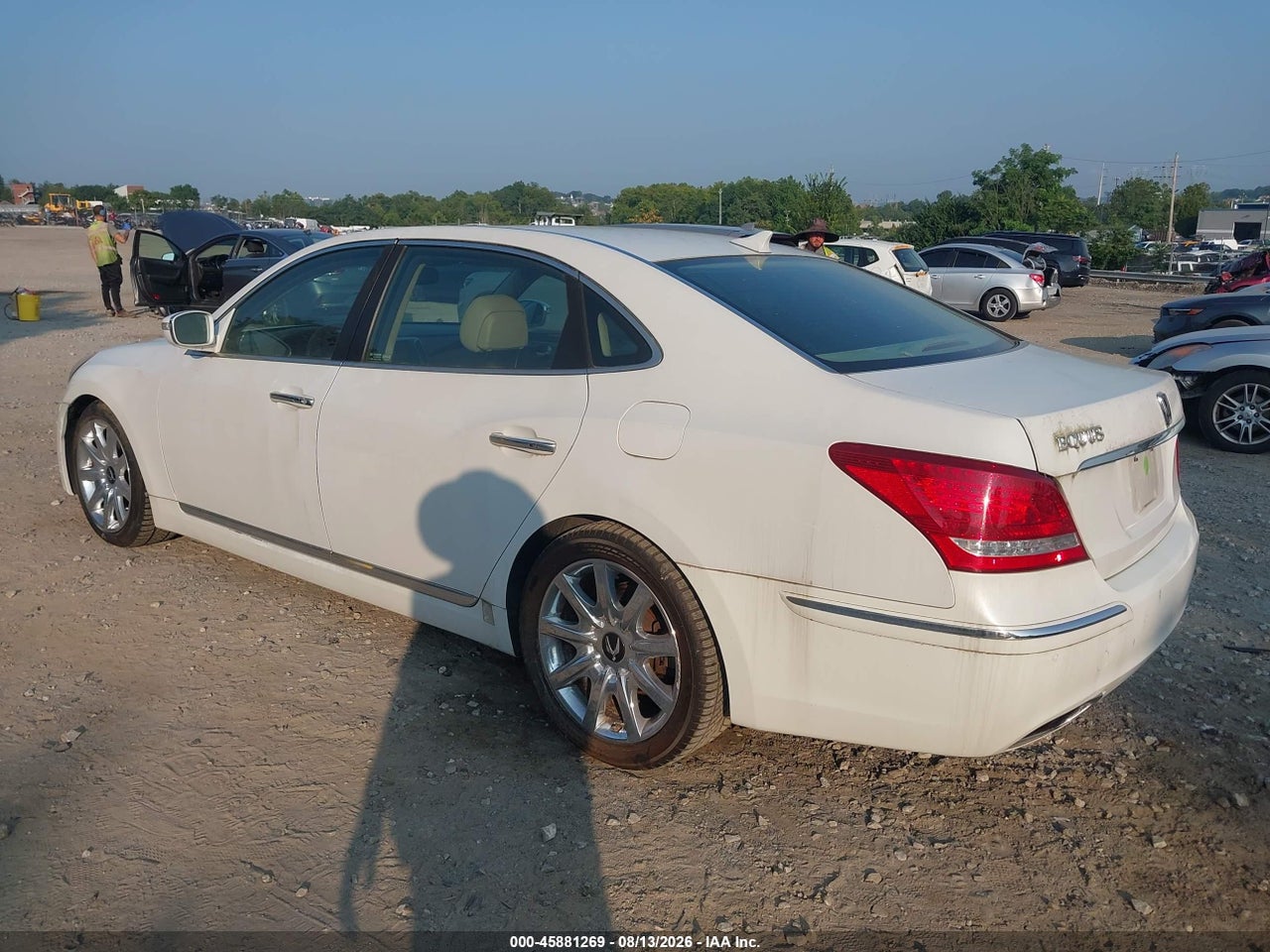 2012 HYUNDAI EQUUS SIGNATURE · 3/11