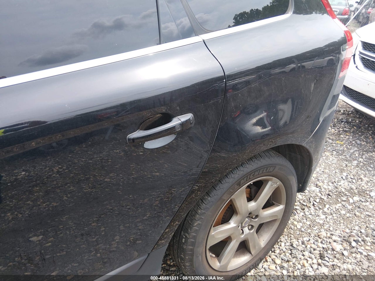 2013 VOLVO XC60 T6 · 6/10