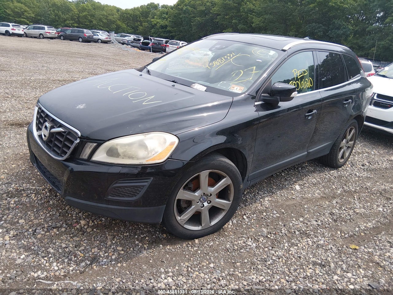 2013 VOLVO XC60 T6 · 2/10
