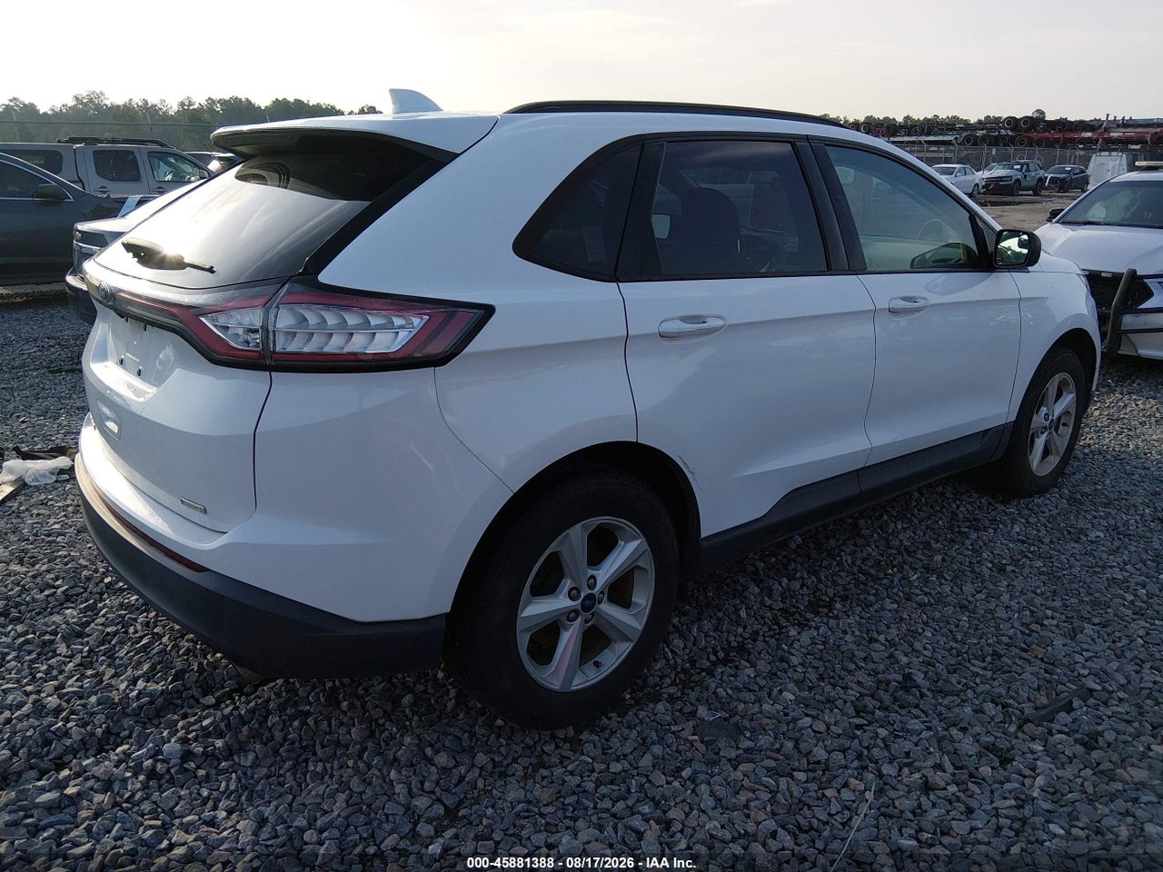 2016 FORD EDGE SE · 4/11