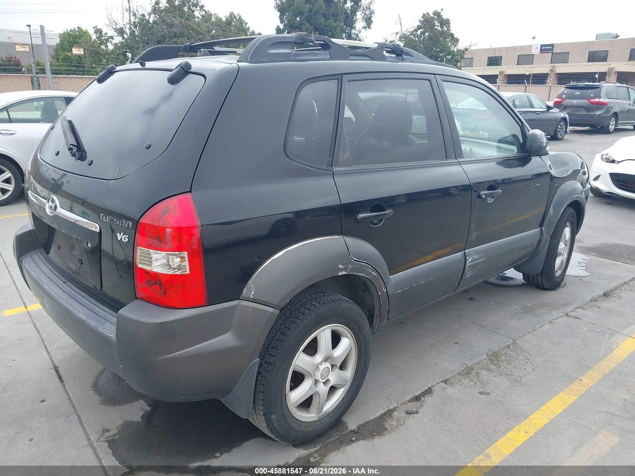 2005 HYUNDAI TUCSON GLS/LX · 4/11