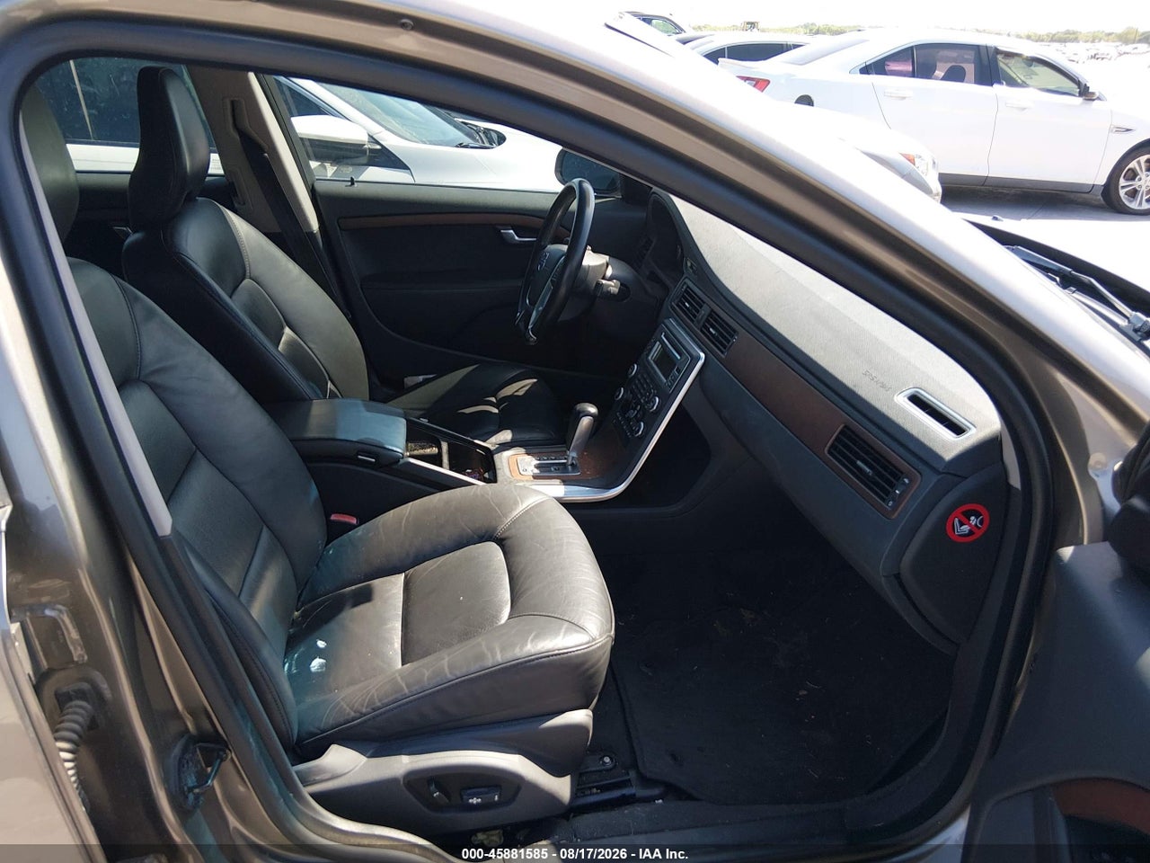 2011 VOLVO S80 3.2 · 5/11