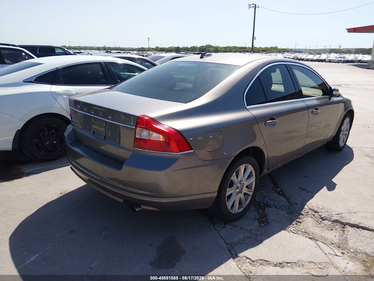 2011 VOLVO S80 3.2 · 4/11