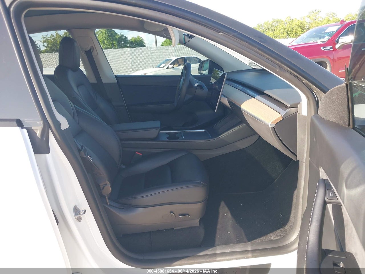 2022 TESLA MODEL Y LONG RANGE DUAL MOTOR ALL-WHEEL DRIVE · 5/10