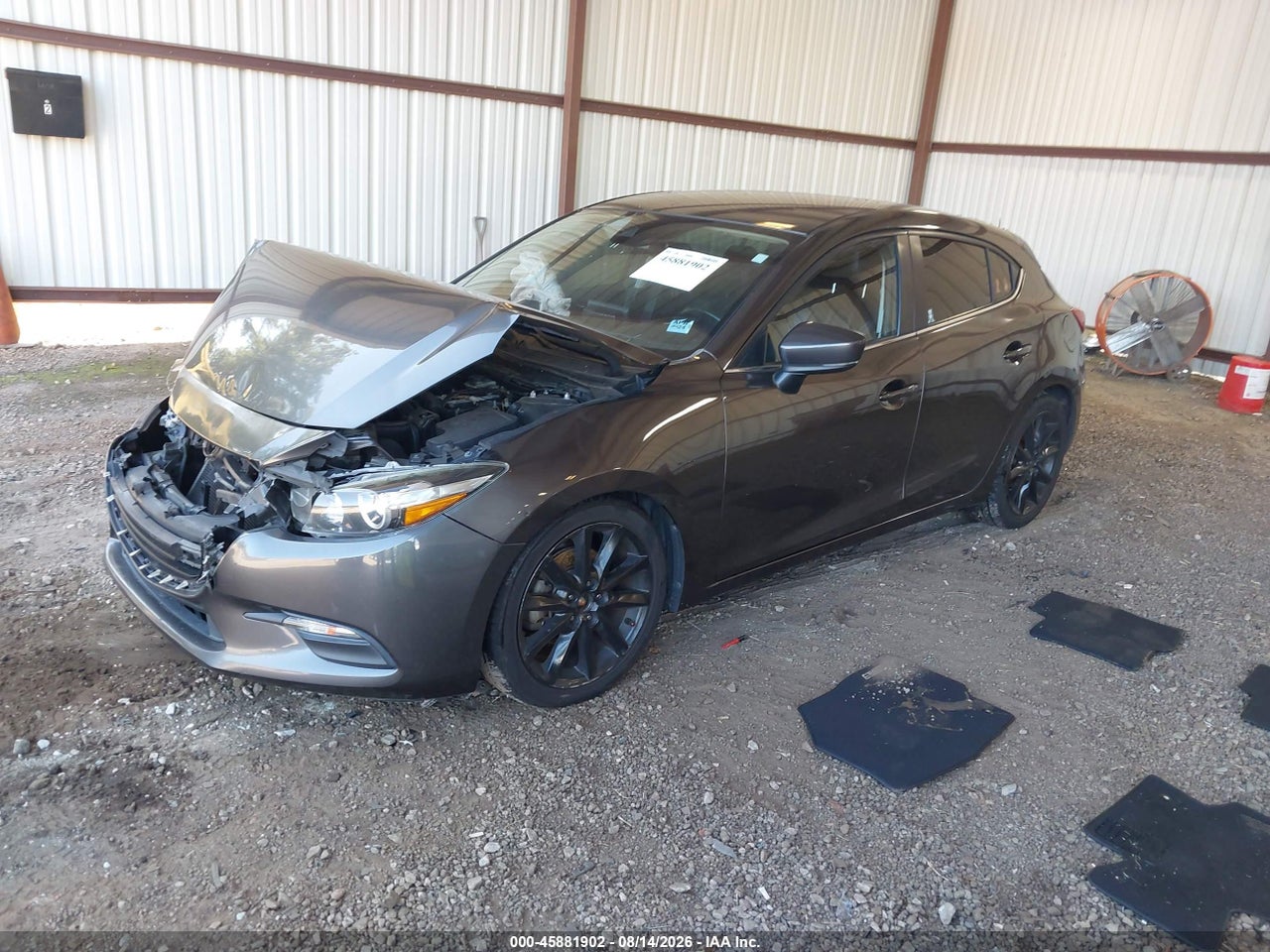 2018 MAZDA MAZDA3 TOURING · 2/11