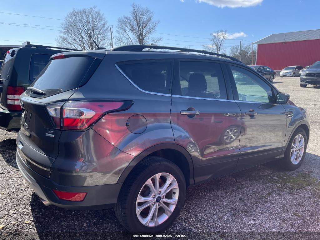 1FMCU0GD7HU****** · 2017 FORD ESCAPE SE · 4/11