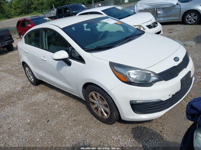 KNADM4A39G6****** · 2016 KIA RIO LX