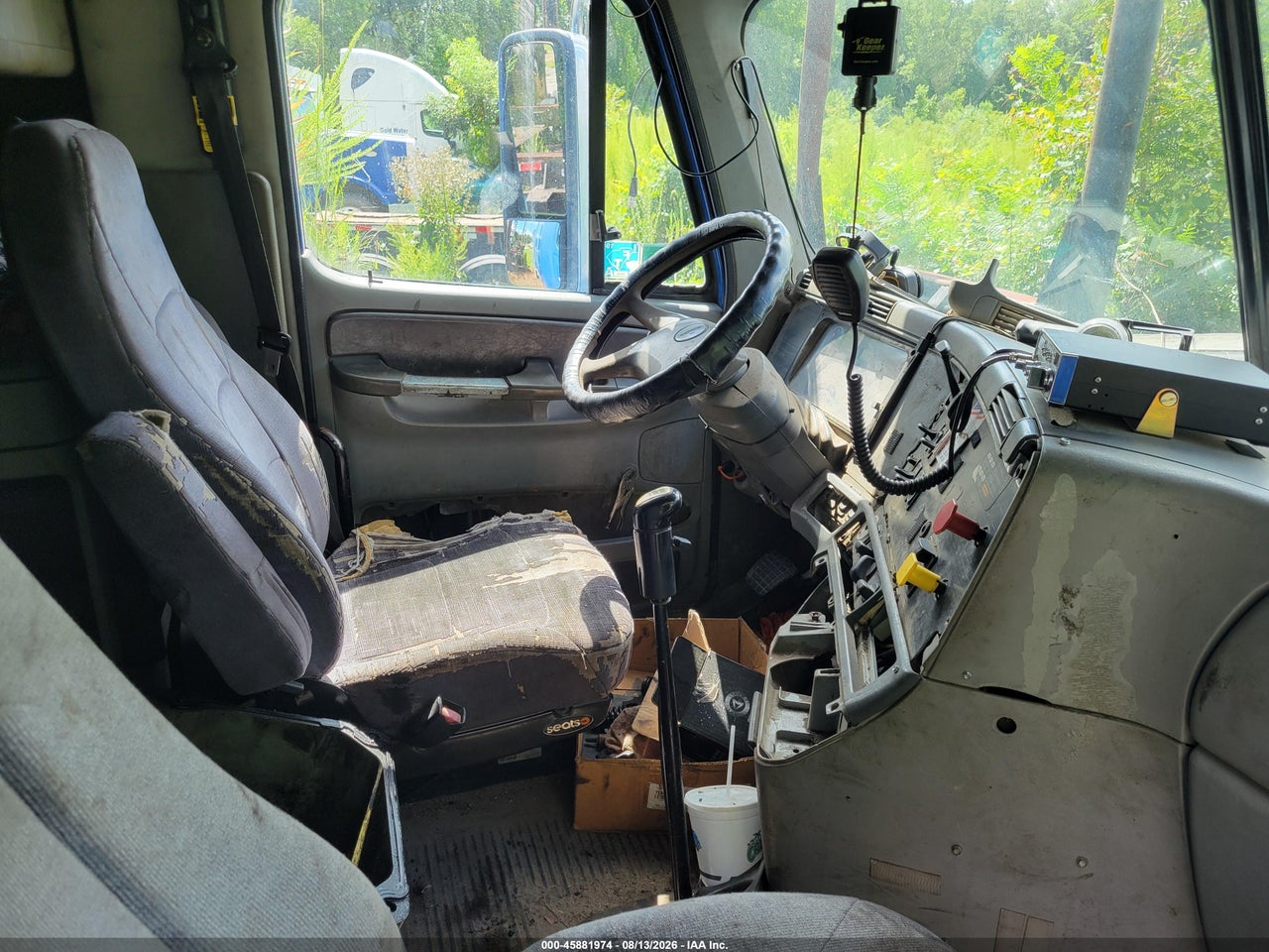 2007 FREIGHTLINER CONVENTIONAL COLUMBIA · 5/11