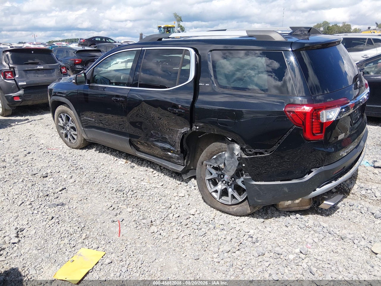 2023 GMC ACADIA AWD SLE · 3/11