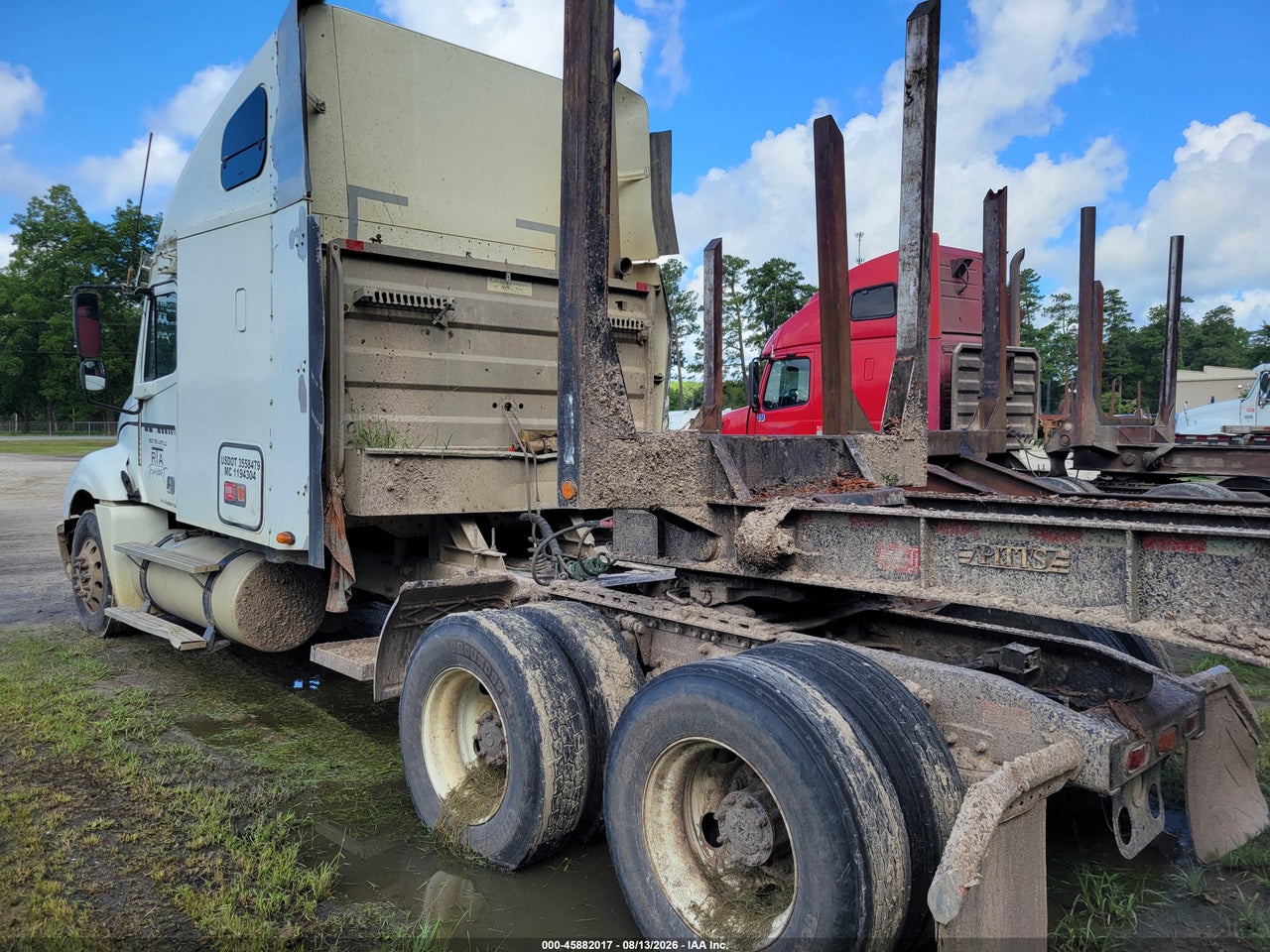 2005 FREIGHTLINER CONVENTIONAL COLUMBIA · 3/11