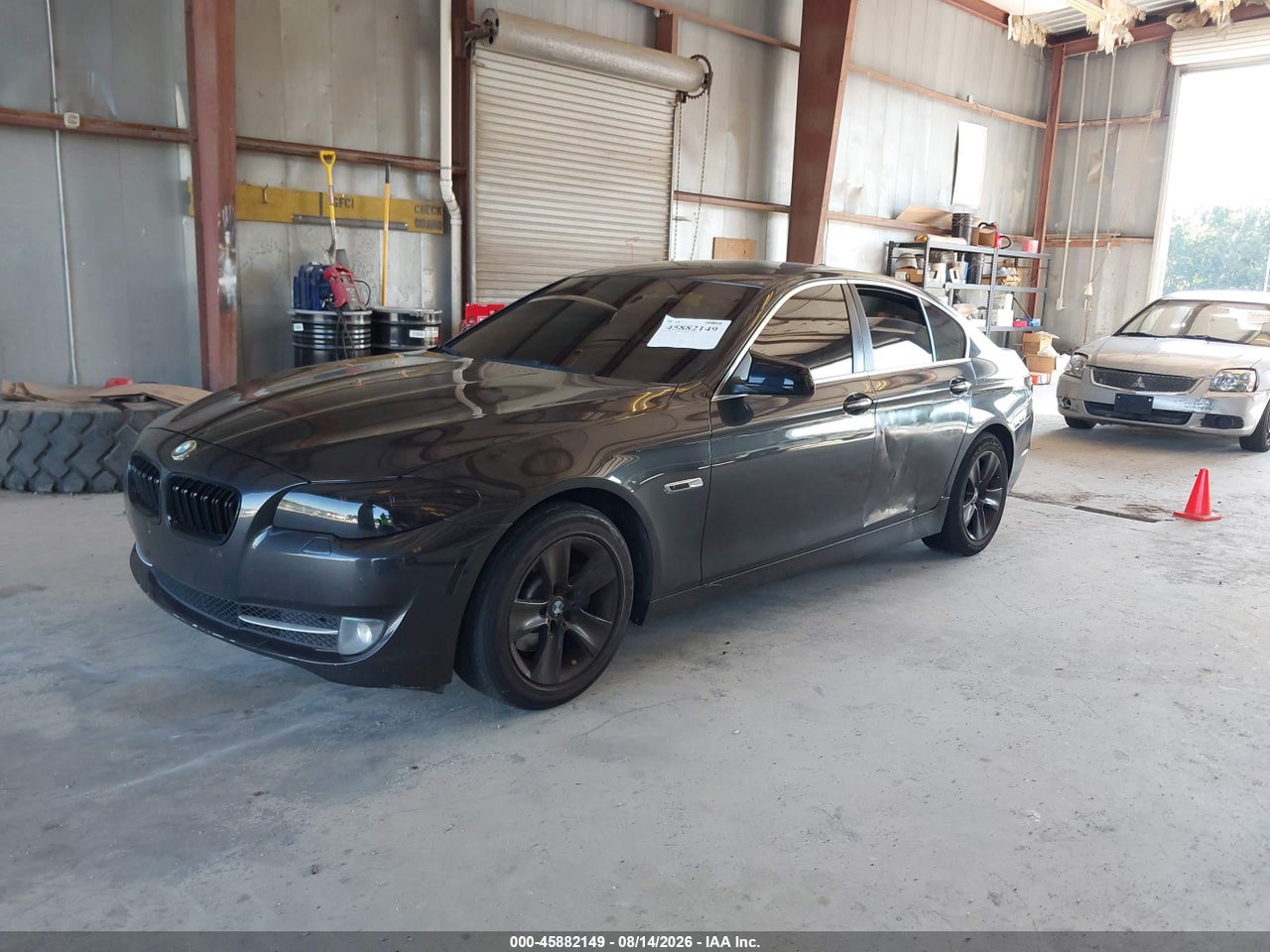 2013 BMW 528I XDRIVE · 2/11