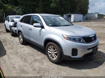 5XYKTCA6XFG****** · 2015 KIA SORENTO LX