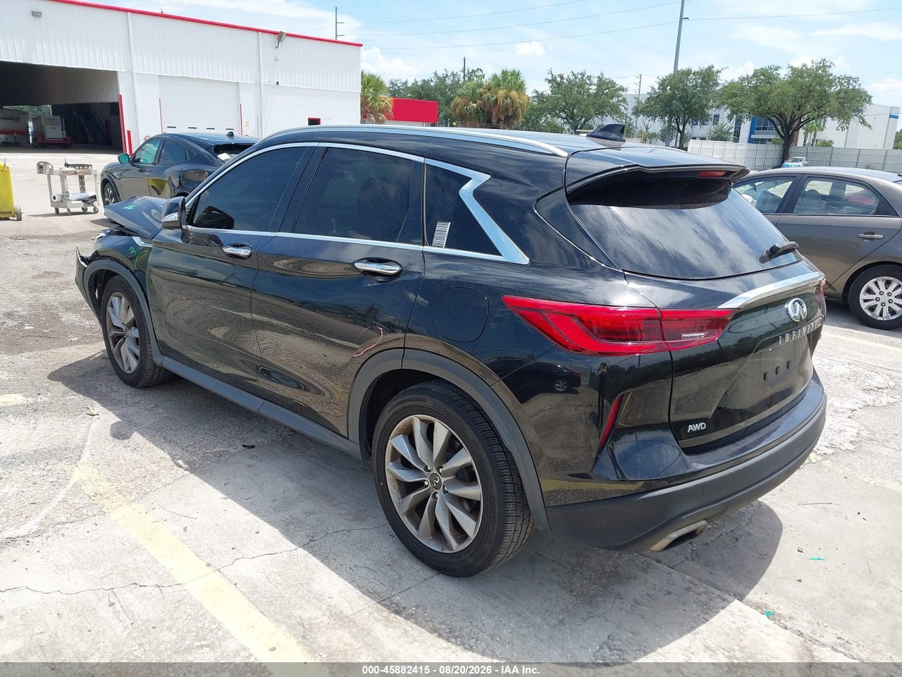 2021 INFINITI QX50 LUXE AWD · 3/11