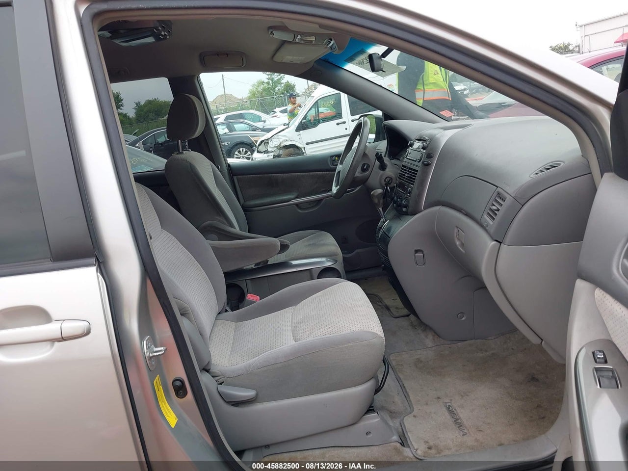 2007 TOYOTA SIENNA LE · 5/11