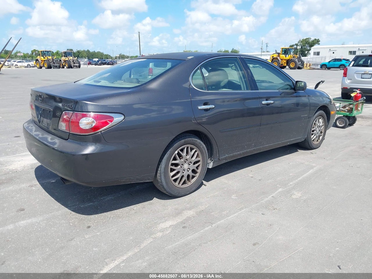 2004 LEXUS ES 330 · 4/11