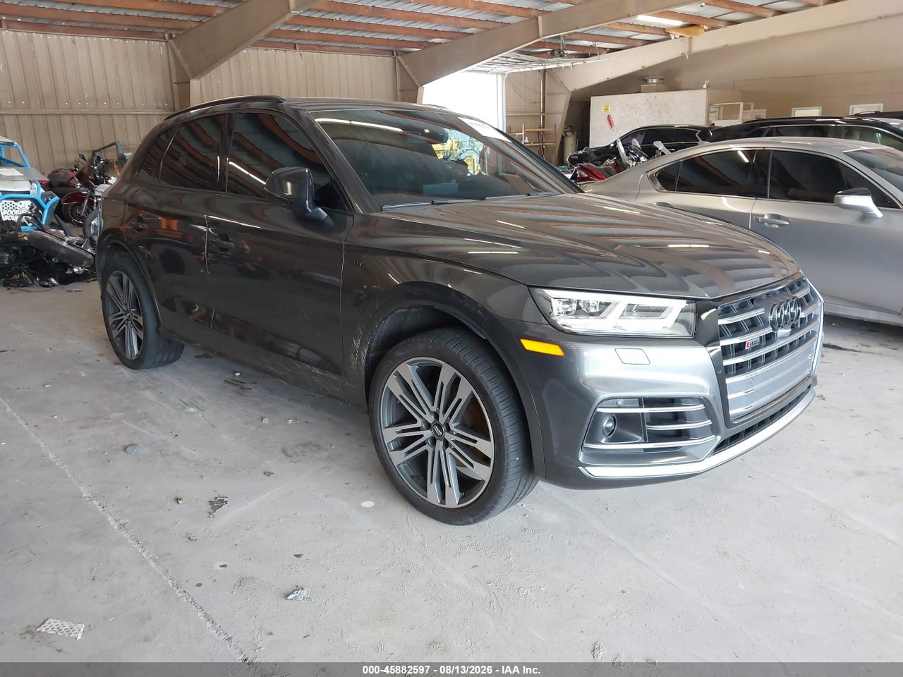 WA1C4AFY7J2****** · 2018 AUDI SQ5 3.0T PREMIUM PLUS