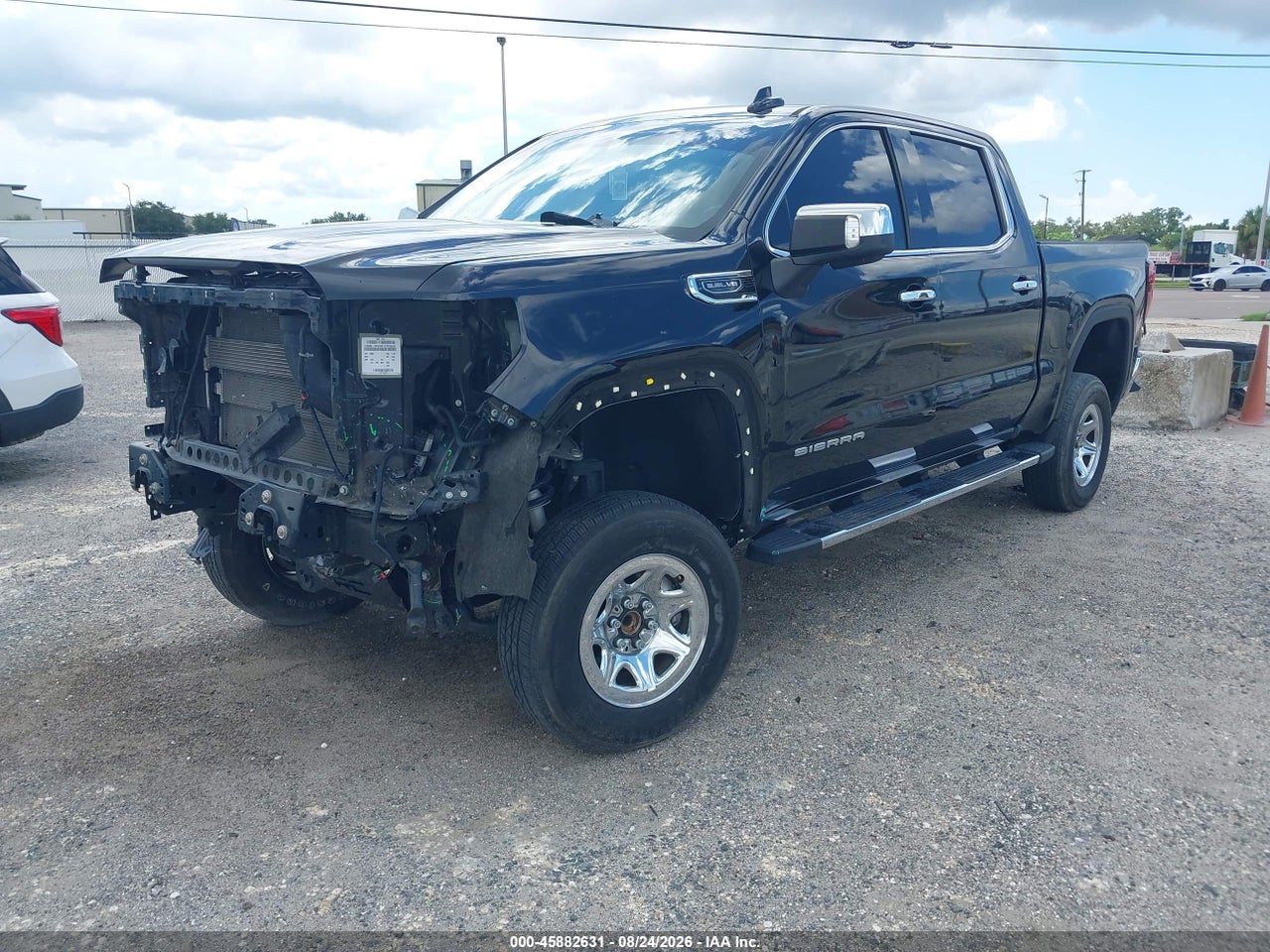 3GTP8DED8KG****** · 2019 GMC SIERRA 1500 SLT · 2/11