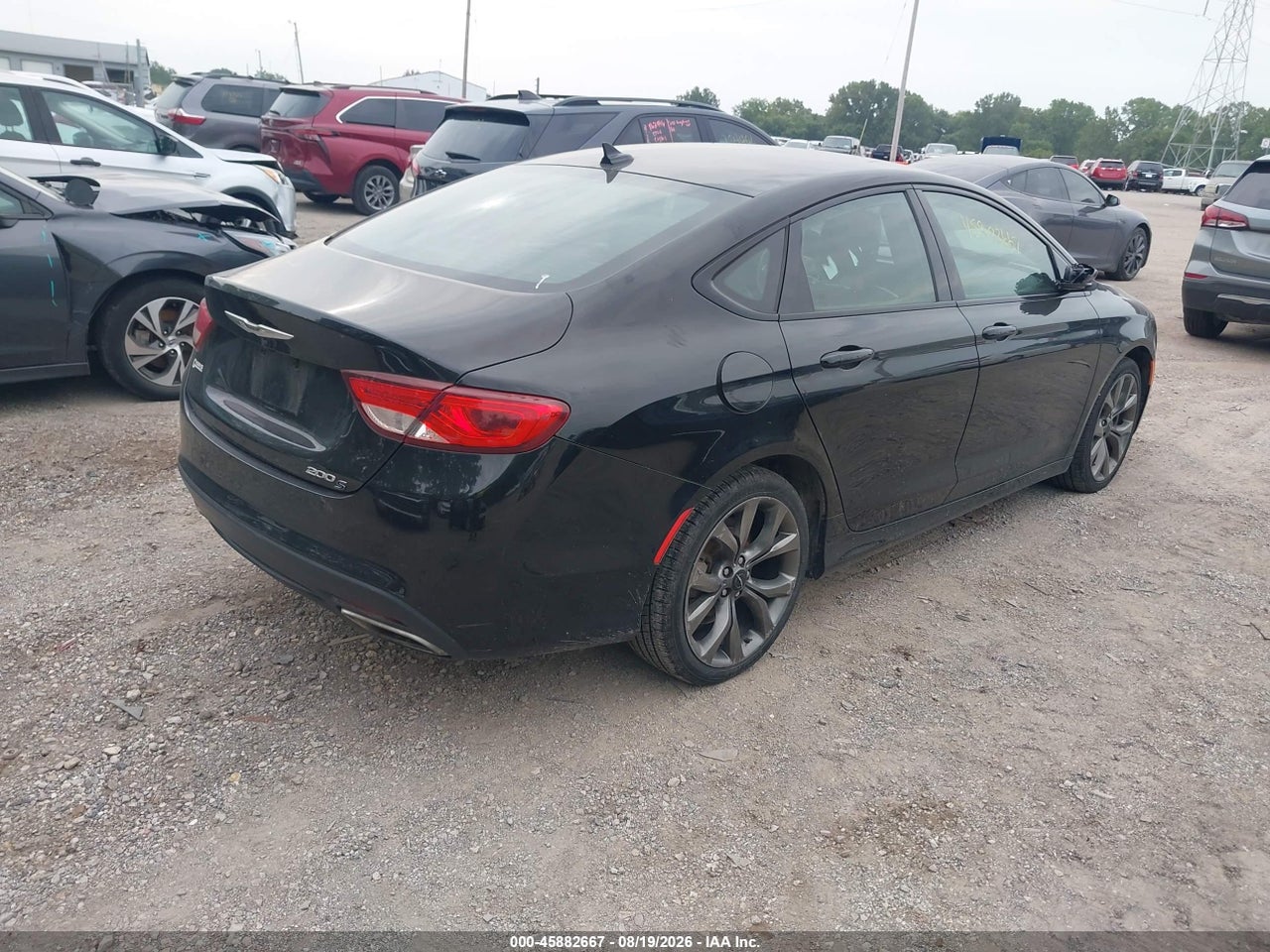 2016 CHRYSLER 200 S · 4/11