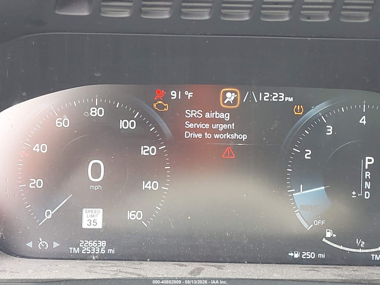 YV4102XK2G1****** · 2016 VOLVO XC90 T5 MOMENTUM · 7/11