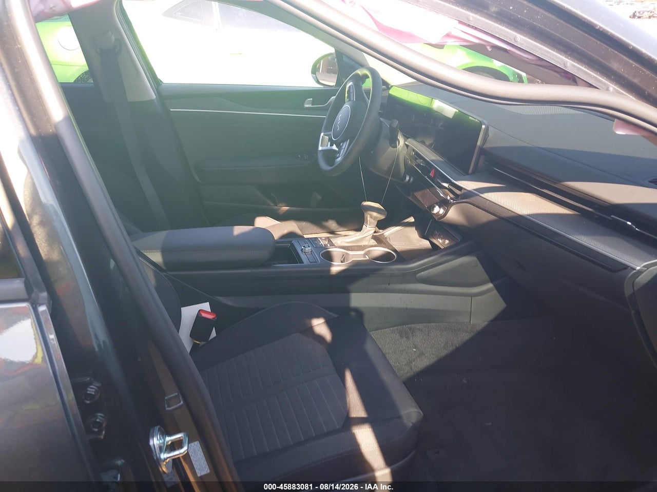 2026 KIA K5 LXS FWD · 5/11
