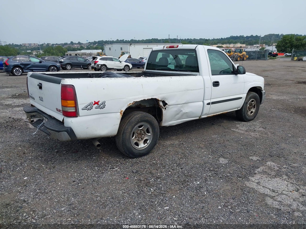 2004 GMC SIERRA 1500 · 4/10