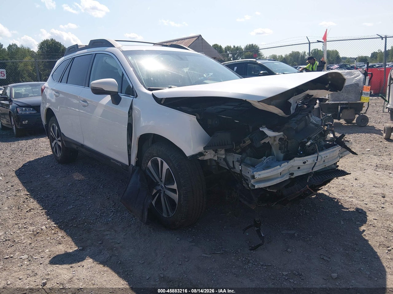 4S4BSENCXJ3****** · 2018 SUBARU OUTBACK 3.6R LIMITED