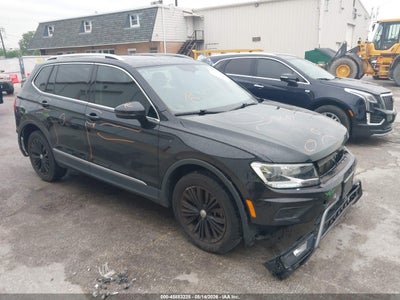3VV2B7AX7JM****** · 2018 VOLKSWAGEN TIGUAN 2.0T SE/2.0T SEL