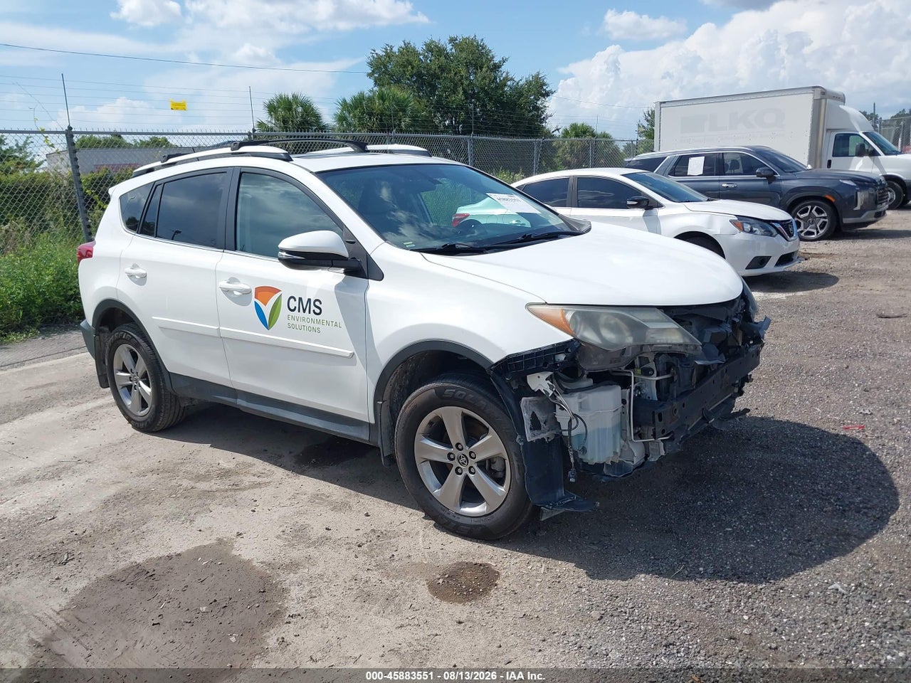 2T3RFREV1FW****** · 2015 TOYOTA RAV4 XLE
