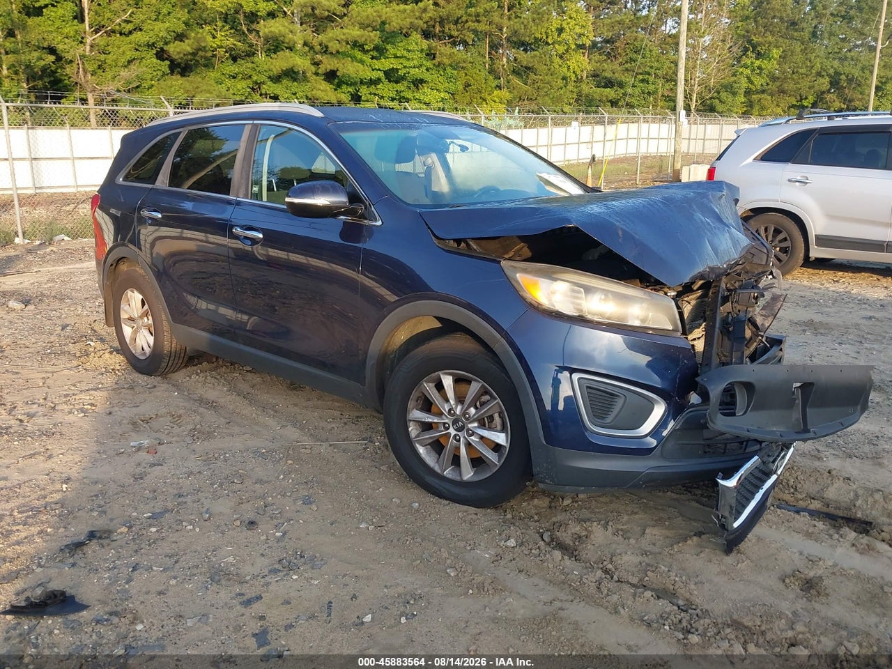 5XYPG4A3XGG****** · 2016 KIA SORENTO 2.4L LX