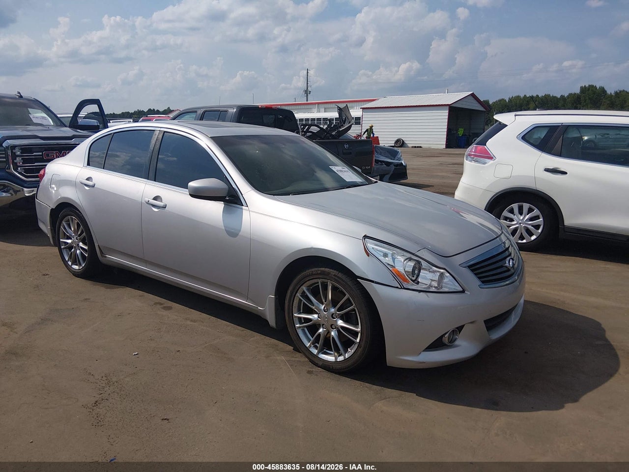 JN1CV6AP0BM****** · 2011 INFINITI G37 JOURNEY