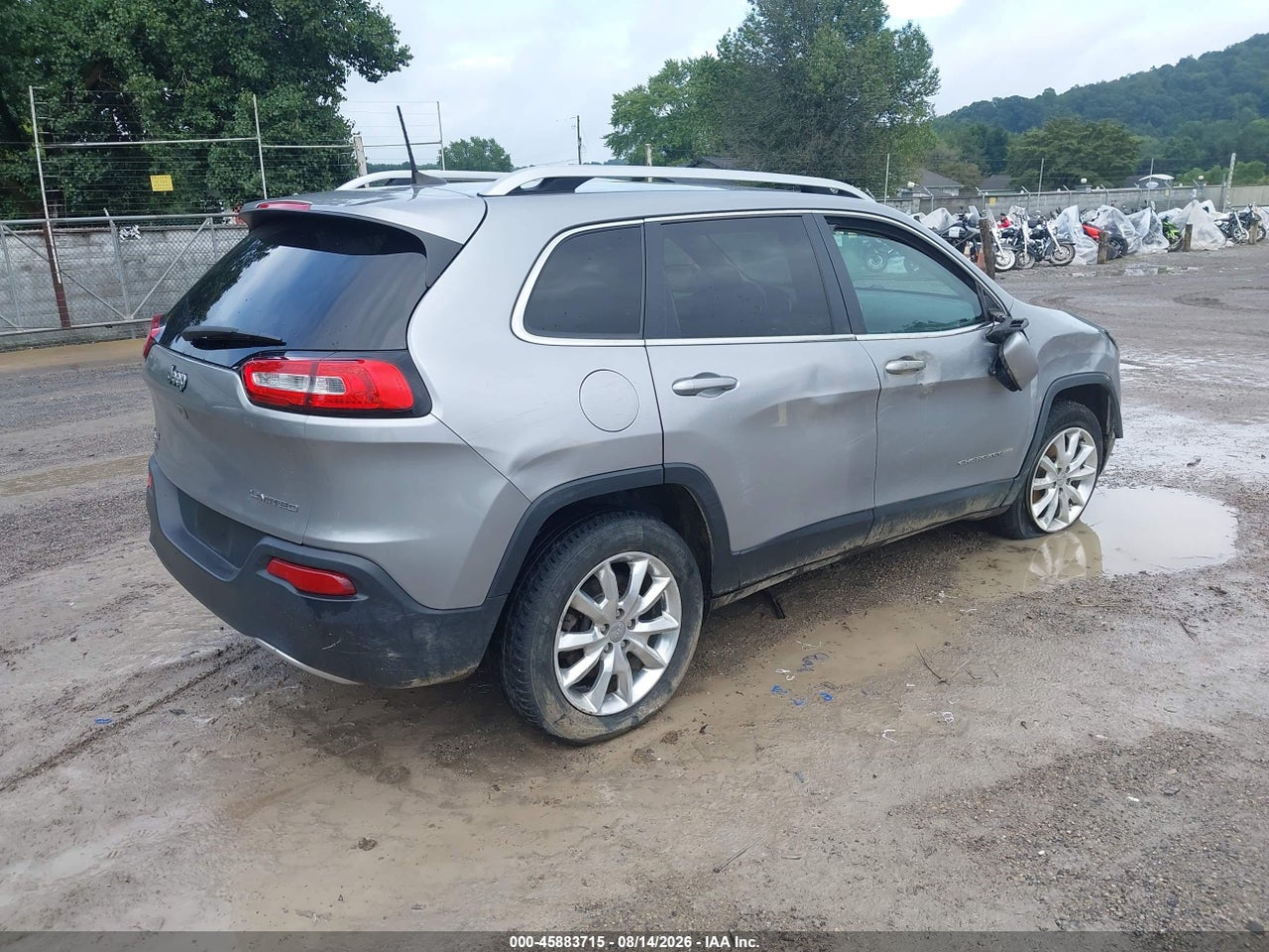 2016 JEEP CHEROKEE LIMITED · 4/11