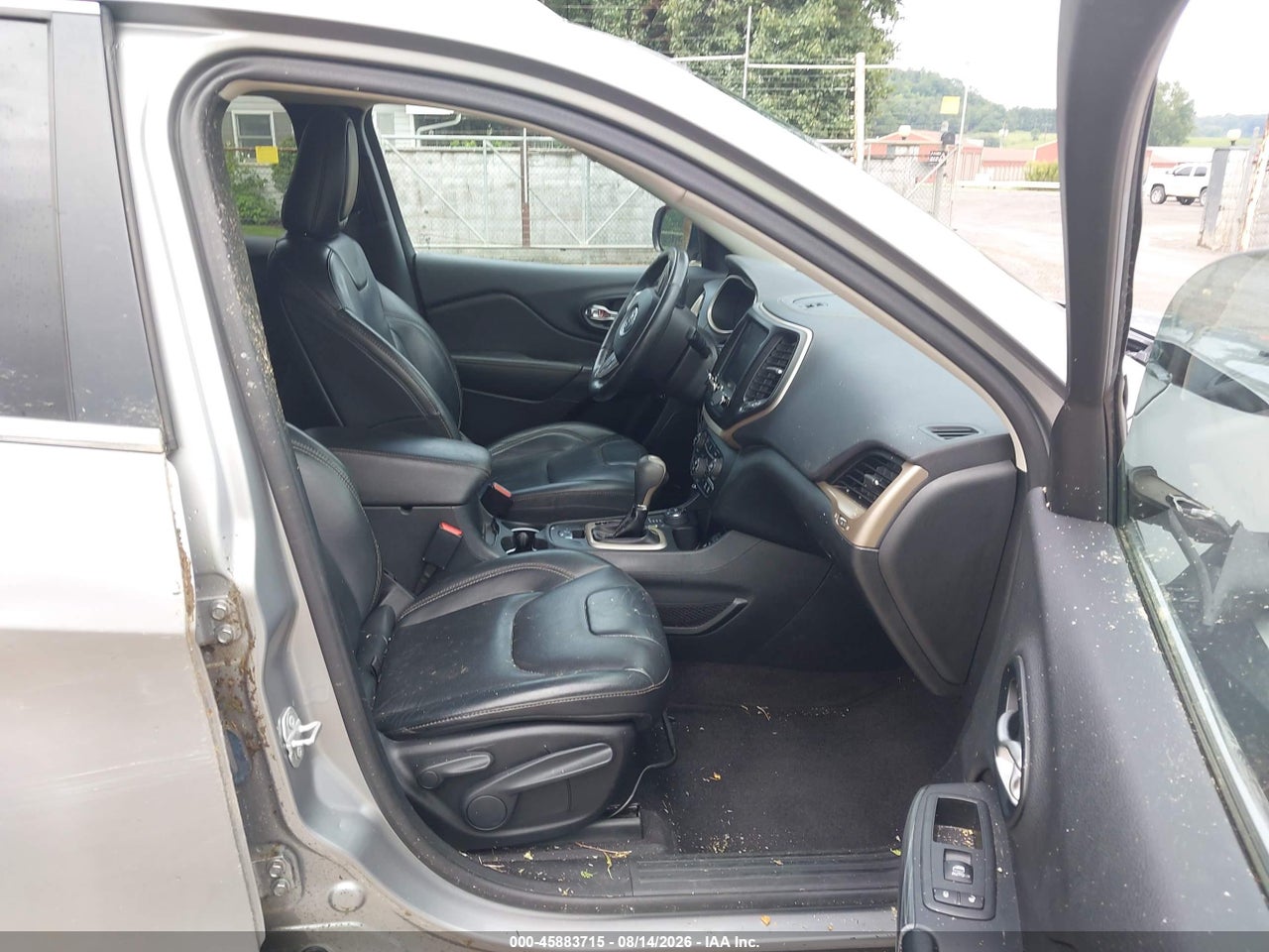 2016 JEEP CHEROKEE LIMITED · 5/11