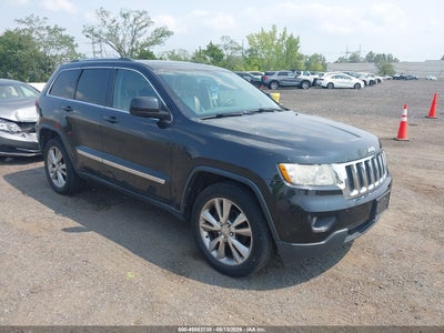 1C4RJFAT3DC****** · 2013 JEEP GRAND CHEROKEE LAREDO