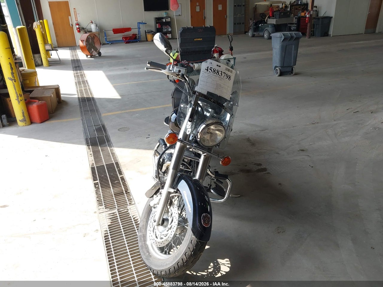 2002 YAMAHA XVS65 A · 5/10