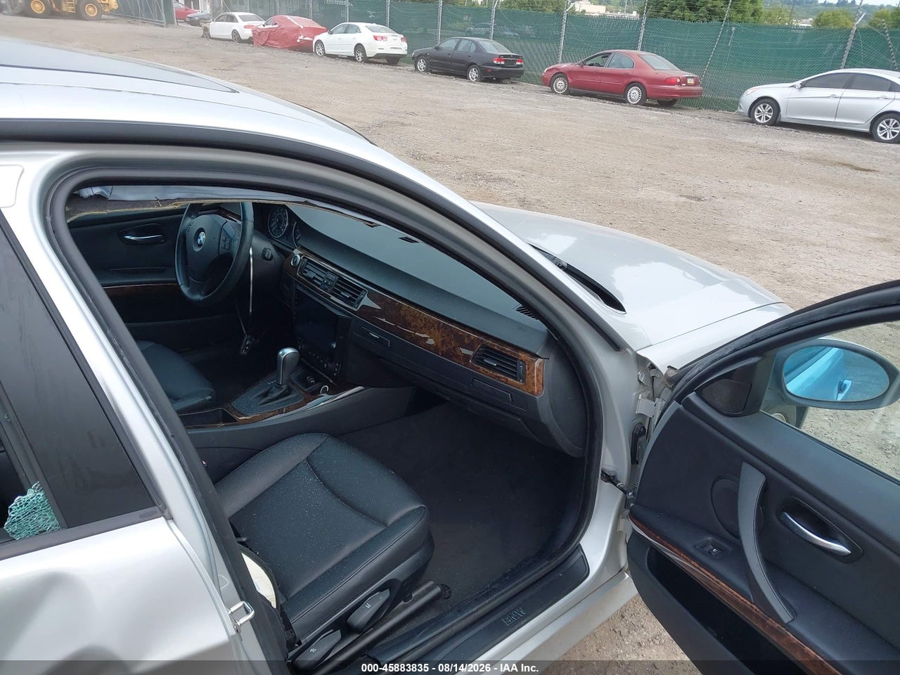 2006 BMW 325XI · 5/11