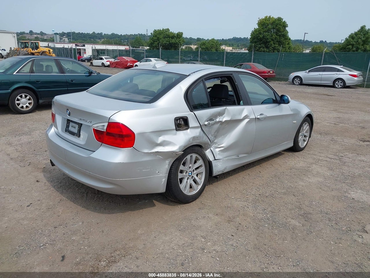 2006 BMW 325XI · 4/11
