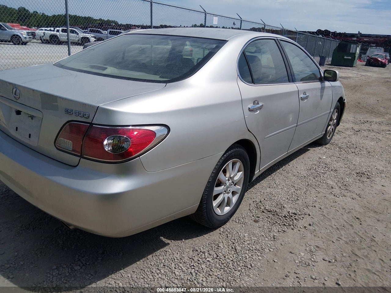 2003 LEXUS ES 300 · 4/11