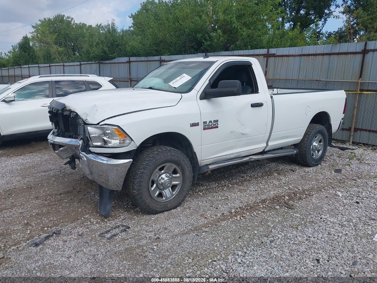 2017 RAM 2500 TRADESMAN  4X4 8' BOX · 2/11